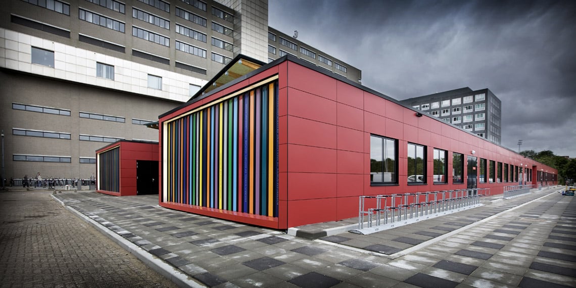 Erasmus Universiteit zijaanzicht